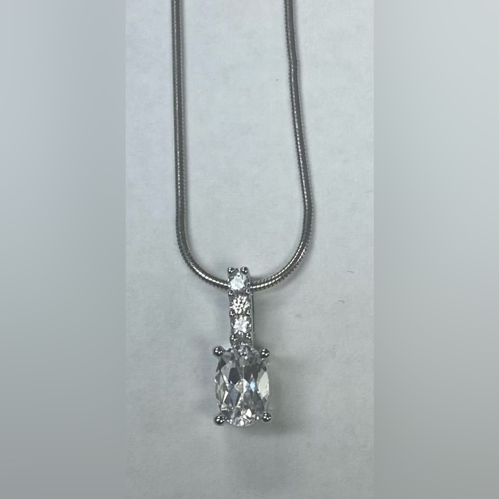 SILVER .925 FANCY GORGEOUS TOPAZ PENDANT NECKLACE MADE IN ITALY